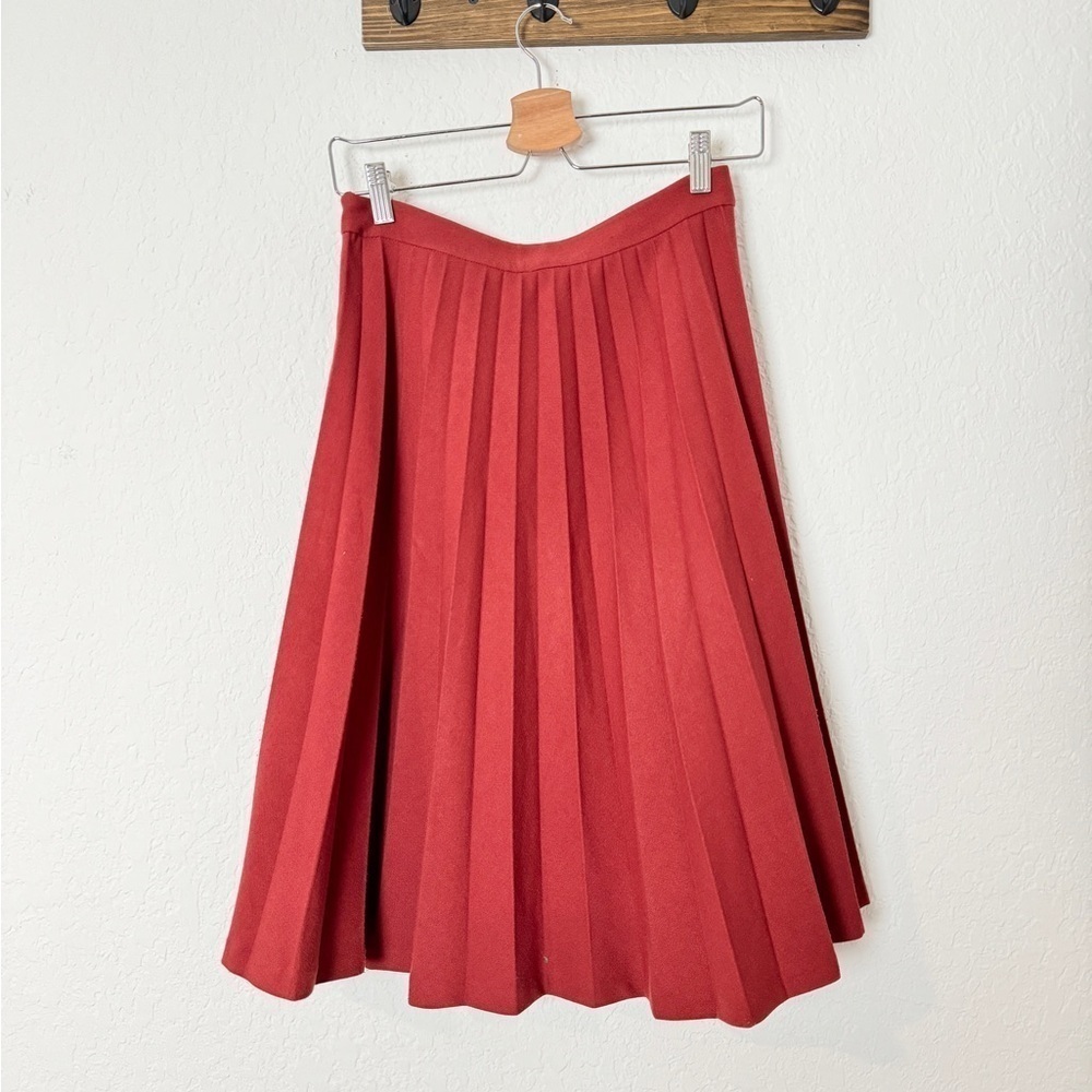 Kate Spade Pleated Skirt - Picture 4 of 5